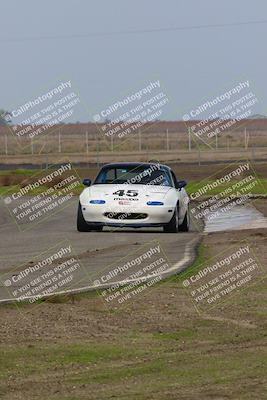 media/Jan-15-2023-CalClub SCCA (Sun) [[40bbac7715]]/Group 7/Qualifying (Sweeper)/